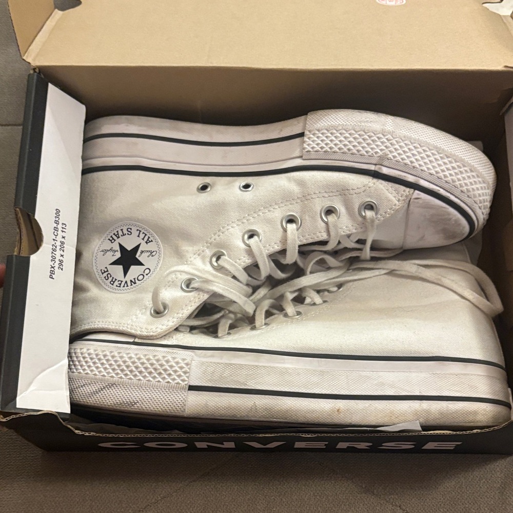White converse